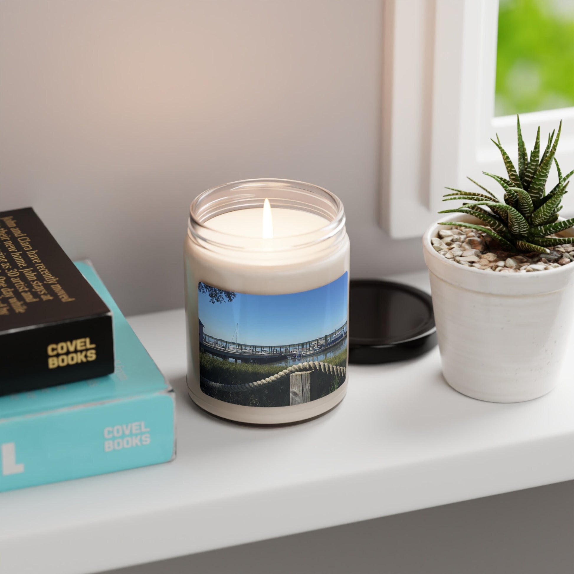 Jar Candle (9 oz.) with image of Daufuskie Island dock